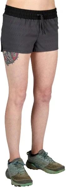 Ultimate Direction Stratus Short W - Women's