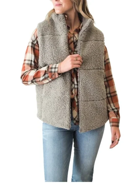 Darcy Green Sherpa Vest In Loden Green