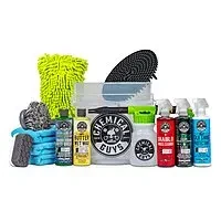 Prime Members: 14-Piece Chemical Guys HOL126 Arsenal Builder Car Wash Kit w/ Foam Gun, Bucket and (5) 16-oz Car Care Cleaning Chemicals (Works w/Garden Hose) $90 + Free Shipping