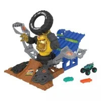 Hot Wheels Monster Truck Arena Smashers Mega-Wrex Vs. Crushzilla Takedown Playset $18.74